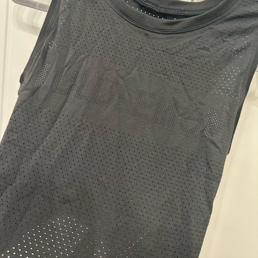 Black Cropped Tank Top